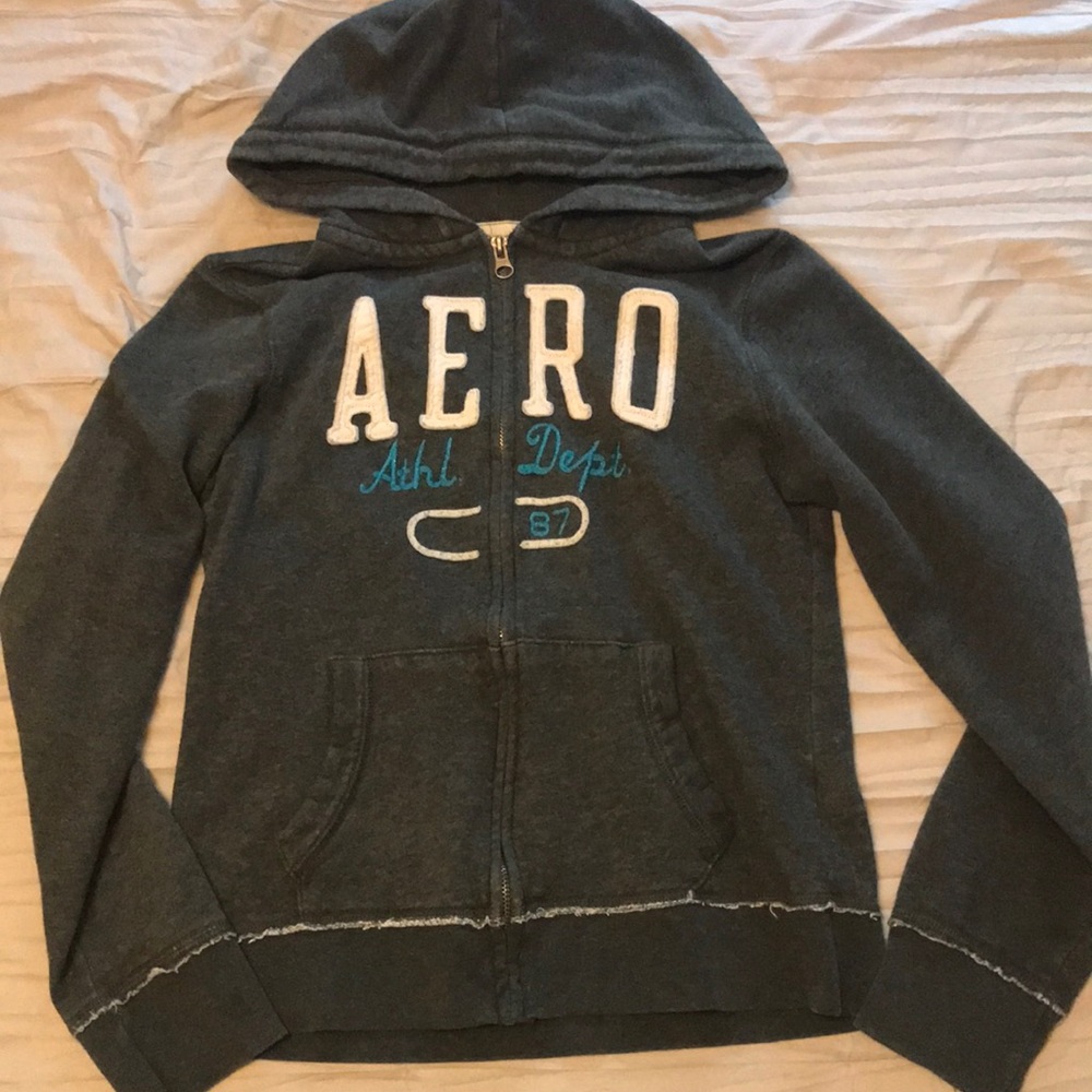 Grey Aeropostale jacket/hoodie zip up
